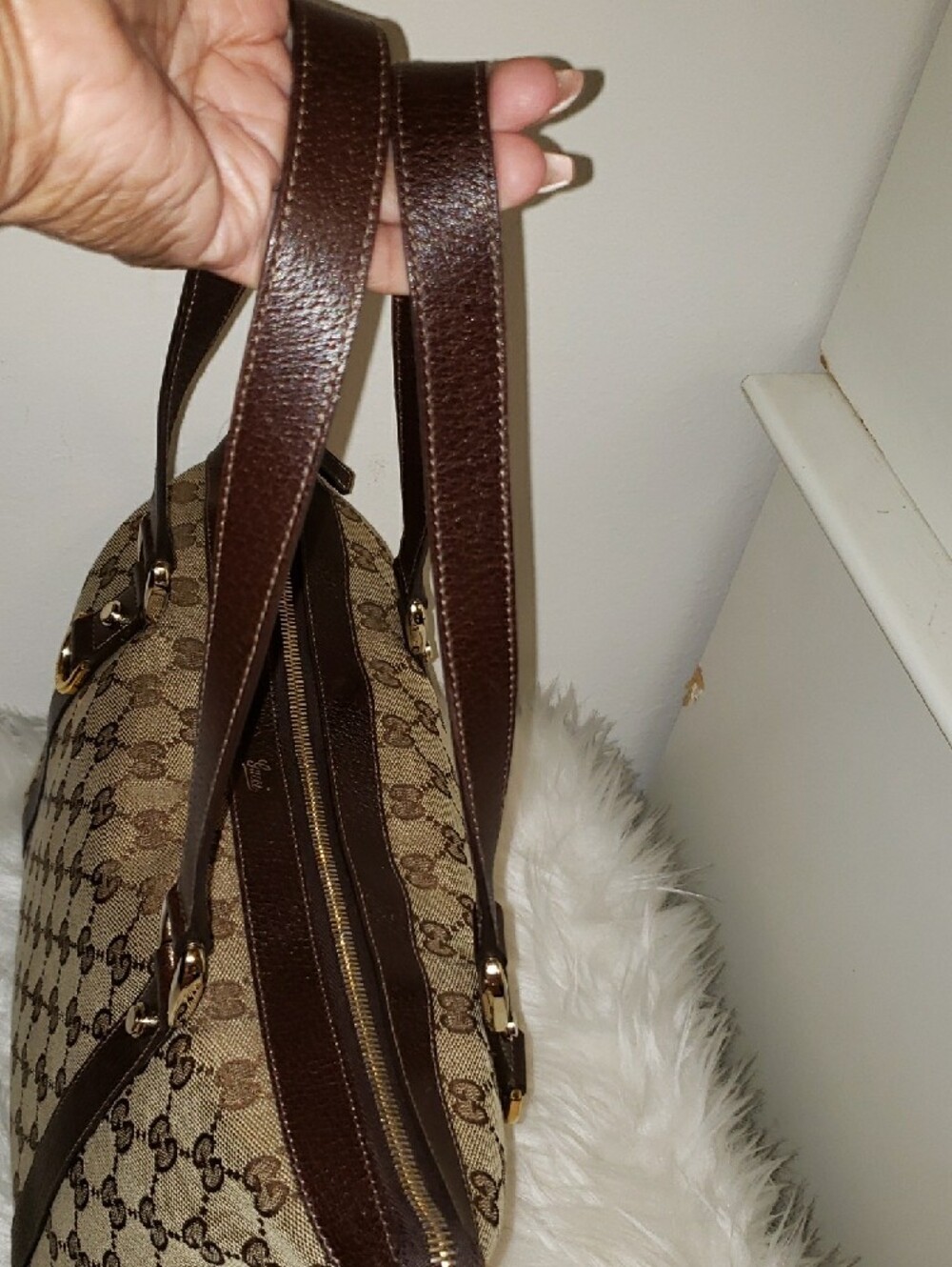 Gucci Beige GG Canvas Shoulder Bag with Dark Brown Leather Trim - Picture 16 of 16